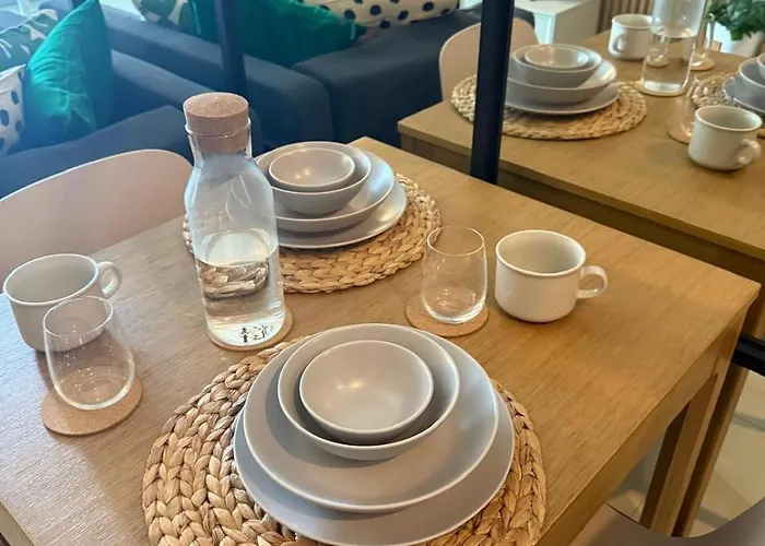 Uptown Parksuites Bgc & Free Parking